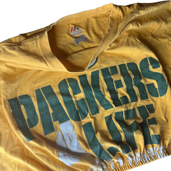 Greenbay Packers Reworked Crop Top - Picture 5 of 5
